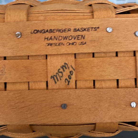 Longaberger Basket - Picture 2 of 4